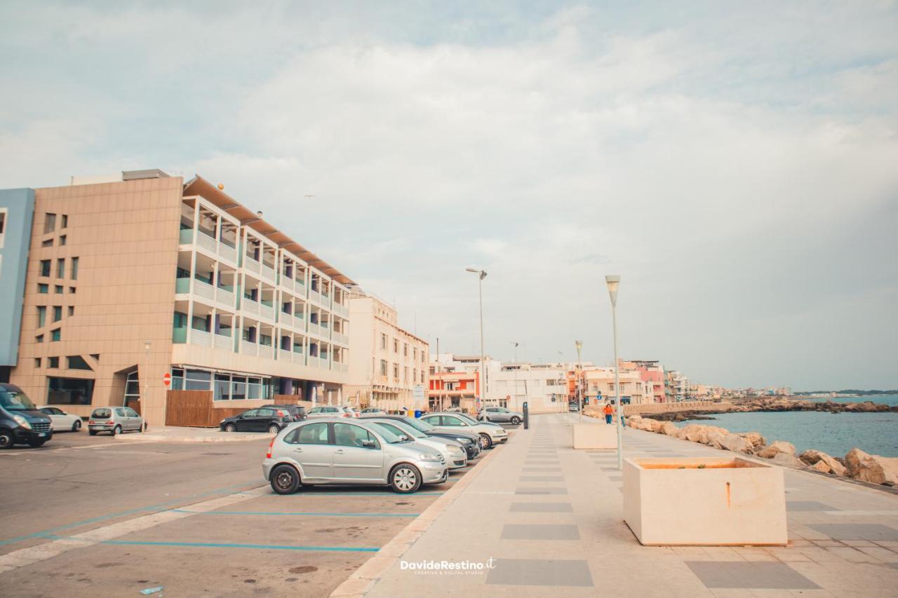 Minzoni Gallipoli Sul Mare E 130 Mt Dal Centro Exterior foto